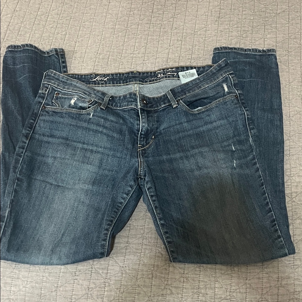 Levi's Women's Dark Blue Straight Leg Jeans
